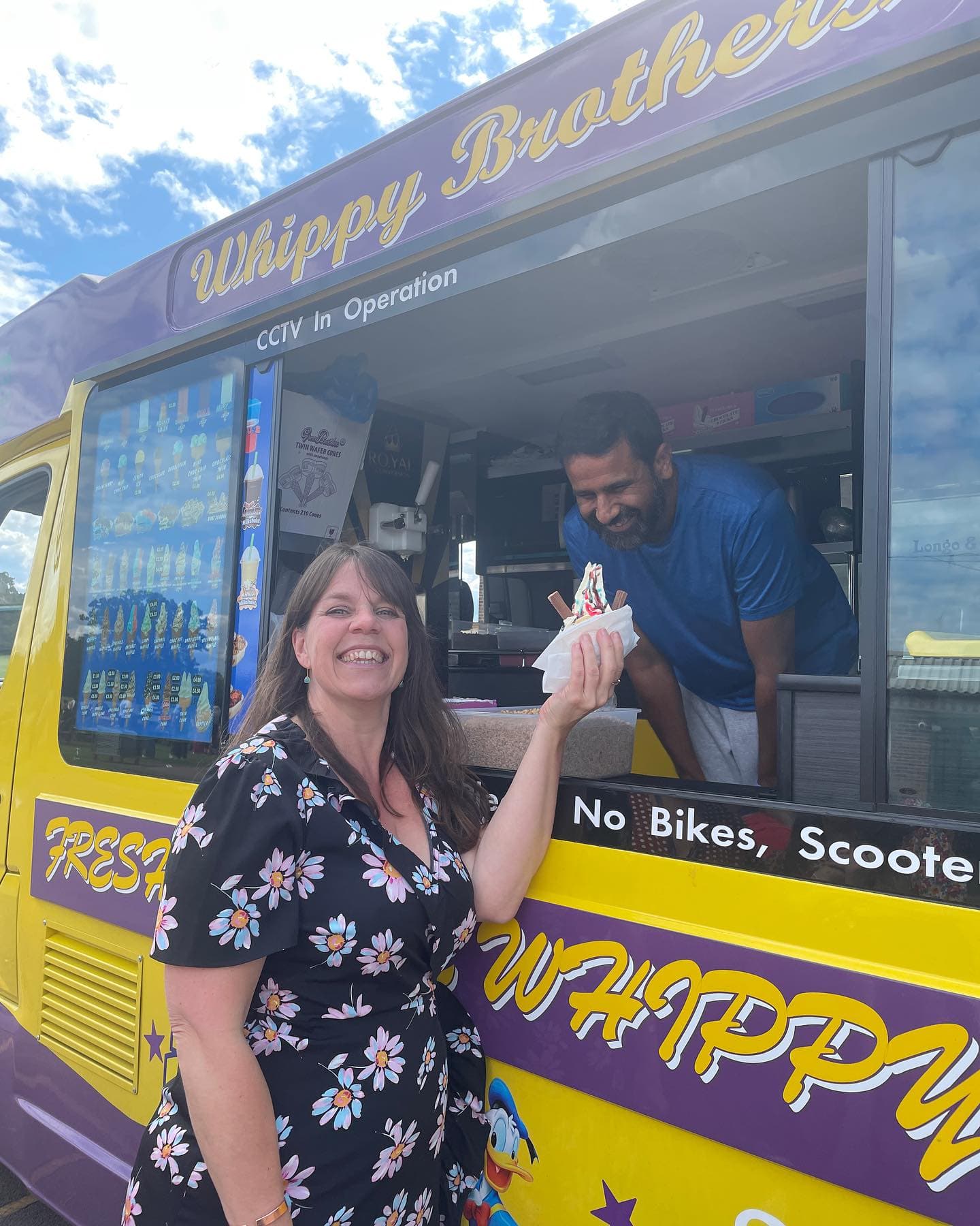 customer buying ice cream